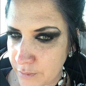 Meet your Posher, Stacy